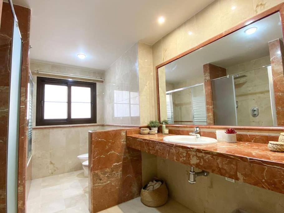 Costal Bliss Apartment Estepona Exterior photo